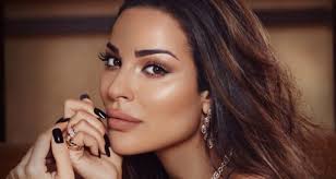 نادين نسيب نجيم ترفض نظرية لو ما السوريين: Ù†Ø§Ø¯ÙŠÙ† Ù†Ø¬ÙŠÙ… ØªØ®Ø¶Ø¹ Ù„Ø¹Ù…Ù„ÙŠØ© Ø·ÙˆØ§Ù„ 6 Ø³Ø§Ø¹Ø§Øª Ø¬Ø± Ø§Ø¡ Ø§ØµØ§Ø¨ØªÙ‡Ø§ ÙÙŠ Ø§Ù†ÙØ¬Ø§Ø± Ø¨ÙŠØ±ÙˆØª