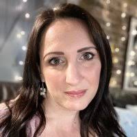 Lisa Dennis (@LisaDen83492801)