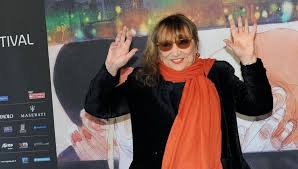She is an actress and writer, known for il divo (2008), my mother's smile (2002) and giulia non esce la sera (2009). Jd5sk9n7inup1m