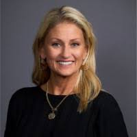 Laura Uzzell's Instagram, Twitter & Facebook