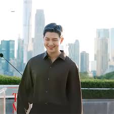 As the world walks into 2021, bts leader rm took to weverse and shared an elaborate letter of hope with the fandom to bid 2020 farewell and embrace 2021. He Looks Like A Young Politician Netizens Talk About Bts Rm Speaking In Front Of Officials Without Script Knetizen Netizens Talk About K Pop