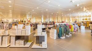 People working in a retail setting work with a diverse population and manage a hundred things at the same time. Retail Manager Cover Letter Template Fish4jobs