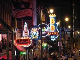 Pin By Rita Marburger Reifenstein On American Places Spaces Beale Street Memphis Memphis Beale Street
