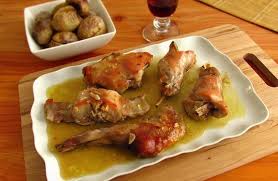 A Delicious Recipe Of Rabbit In The Oven Seasoned With Olive Oil White Wine Rosemary Thyme Oregano Garlics And Roast Rabbit Recipes Roasted Rabbit Recipe