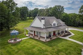See more ideas about exterior paint colors, exterior paint, house exterior. Mega Millions Jackpot Increased To 515 Million Here S How You Can Spend It In Arkansas If You Win Kark