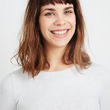 Latin Women 16-35 Archives