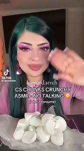 Cornstarch ASMR: Relaxing Crunch Sounds and Visuals