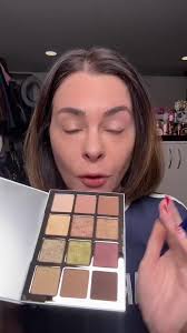 Easy 2 step eyeshadow #eyeshadow #eyeshadowtutorial #makeuptutorial #e...