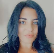 HollyWoof-Woof Doggie Salon & Hotel