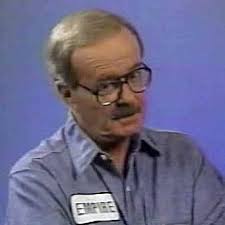 Lynn Hauldren was born #onthisday in 1922. Best known to many as the  “Empire Carpet Man” Lynn was actually an advertising copywriter who worked 