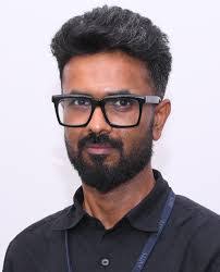 Athar Mohammed's Instagram, Twitter & Facebook