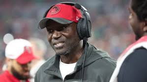 Tampa Bay Buccaneers CB Jamel Dean On Carlton Davis Trade: 'Caught Me  Off-Guard'