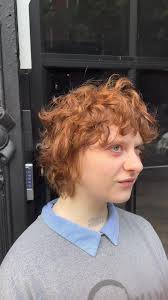 Sweet and darling Kaitlyn! I can’t believe they let me cut all their hair  off and they look soo good🍦🍊 i love my life im so lucky 🪞 #makeover  #pageboy #drama #summerhaircut #queerbarber #nyc @kaitlin ...