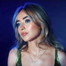 Sikin- Glaad awards by lola: Listen