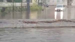 Il nubifragio che si è abbattuto su roma nelle prime ore del pomeriggio ha creato diversi disagi. Meteo Cronaca Diretta Video Roma Quartiere Talenti In Ginocchio Per Un Super Nubifragio Ilmeteo It