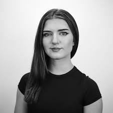 Senior Showcase: Julia Nicholson⁠ Julia is a copywriter that implements  simplicity, creativity, and human connection in her work. She enjoys  writing for any and all kinds of projects, but loves getting the