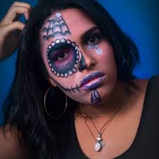 Prepárense para disfrutar A TODO HALLOWEEN! 🎃 👻 Disfraces escalofriantes,  muchos premios, la mejor de la música y un sin fin de sorpresas tenemos  preparados para ustedes🥳 @ana_marcano18 y @lamartinezzz llegamo el