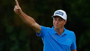 Viktor hovland kunne gi sin caddie shay knight en god klem etter å ha sikret den historiske seieren. Norway S Rising Star Viktor Hovland Should Already Be In The Ryder Cup Conversation Sport360 News