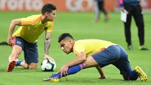 Kolombiyalı oyuncu radamel falcao ayrılmak için zorluk çıkartmayacağının altını çizerken tek isteğinin galatasaray'daki kazancının aynısı olduğunu iletti. James And Falcao The Two Colombian Dramas In This Summer S Transfer Window Marca In English