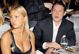 Даже не верится, что русской ракете уже полтинник. Pavel Bure Biografiya Informaciya Lichnaya Zhizn Foto