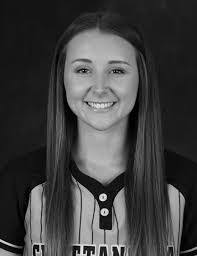 Danielle Castleberry's Instagram, Twitter & Facebook