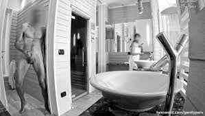 Sesso in pubblico alla SPA Amaporn - Wild Romp Handjob in Sauna