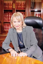 Olga sánchez cordero es una de las interlocutoras más influyentes del presidente andrés manuel lópez obrador con el poder económico. Morena Olga Sanchez Cordero