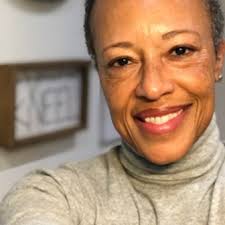 Lori Stanley's Instagram, Twitter & Facebook