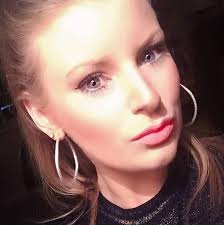 Elle-Puigpelat-Rubio Profiles