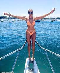 Instagram's dark mode is responsive to the ios or android system settings. New Married At First Sight Brides Share Raunchy Instagram Photos Daily Mail Online