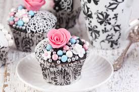 Textured white wedding cake with purple or pink flowers. 13 662 Wedding Cupcakes Photos Free Royalty Free Stock Photos From Dreamstime