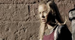 The dragon king (also known, in different cuts, formats and markets, as ring of the nibelungs, die nibelungen, curse of the ring and sword of xanten) is a 2004 german television film directed by uli edel and starring benno fürmann, alicia witt, kristanna loken and max von sydow. Ring Of The Nibelungs Gifs Wifflegif