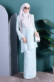 Buy baju raya 2020 baju kurung moden kurung pastel 2.0 by tunik.my online at lazada malaysia. Baju Kurung Azana Pleated Pastel Green Muslimahclothing Com