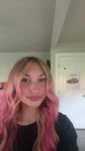 Maggie Mcmanus's Instagram, Twitter & Facebook