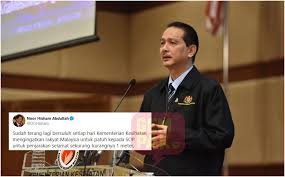 Peribahasa lagi terang lagi bersuluh. Sudah Terang Lagi Bersuluh