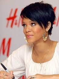 Rihanna Debuts New Short Haircut At Vma Rehearsals Rihanna Short Hair Rihanna Hairstyles Rihanna Short Haircut