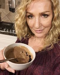 Kimberly Buxton's Instagram, Twitter & Facebook