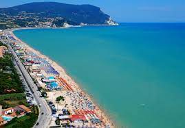Vedi le recensioni degli ospiti e prenota la casa vacanze ideale per il tuo viaggio. Case Vacanze Marche Conero Gardano Immobiliare