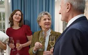 Penelope poppy saalfeld, geborene schweitzer, war die jüngere schwester von natascha schweitzer und die ehefrau von werner saalfeld. Sturm Der Liebe Neue Rolle Fur Poppy Ist Sicher