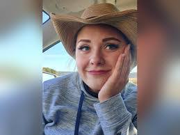 Connie Ostrowski's Instagram, Twitter & Facebook