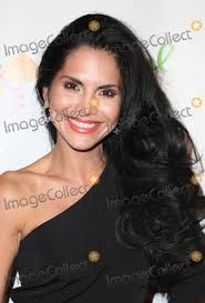 Joyce Giraud Pictures and Photos