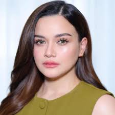 True ... ang dami sa mga halaman namin... kaya pala... panahon ng Higad...