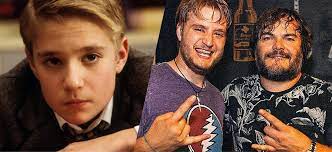 Kevin was only 12 years old when he landed the role of freddy spazzy mcgee jones, the young drummer in the 2003. Icfitolf77as M