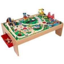 Resultat De Recherche D Images Pour Circuit De Train Sur Table Gifi Table De Train Table De Jeux Train En Bois