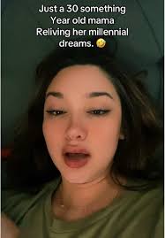 How did we miss this? He was this fly the whole time?! Helloooooo. Doc I  need a prescription. 👀🤣 I think a bite would make me feel better JS.  #ForYouPage #twilight #carlislecullen #glamreaperreads📚⛓️🥀 ...