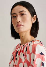 Women Slip Over Blouse Print ecru