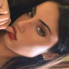 Katelyn Rutherford's Instagram, Twitter & Facebook