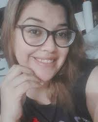 Mila Robles's Instagram, Twitter & Facebook