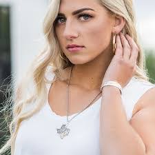 Silver Smith's Instagram, Twitter & Facebook