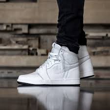 Authenticity guaranteed on sneakers $100+. Buy Online Nike Air Jordan 1 Retro High Og In White Black White Asphaltgold